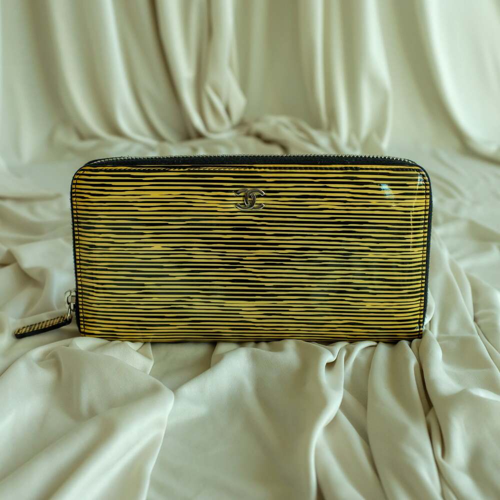 Chanel Patent Leather Striped Long Wallet - Black & Yellow